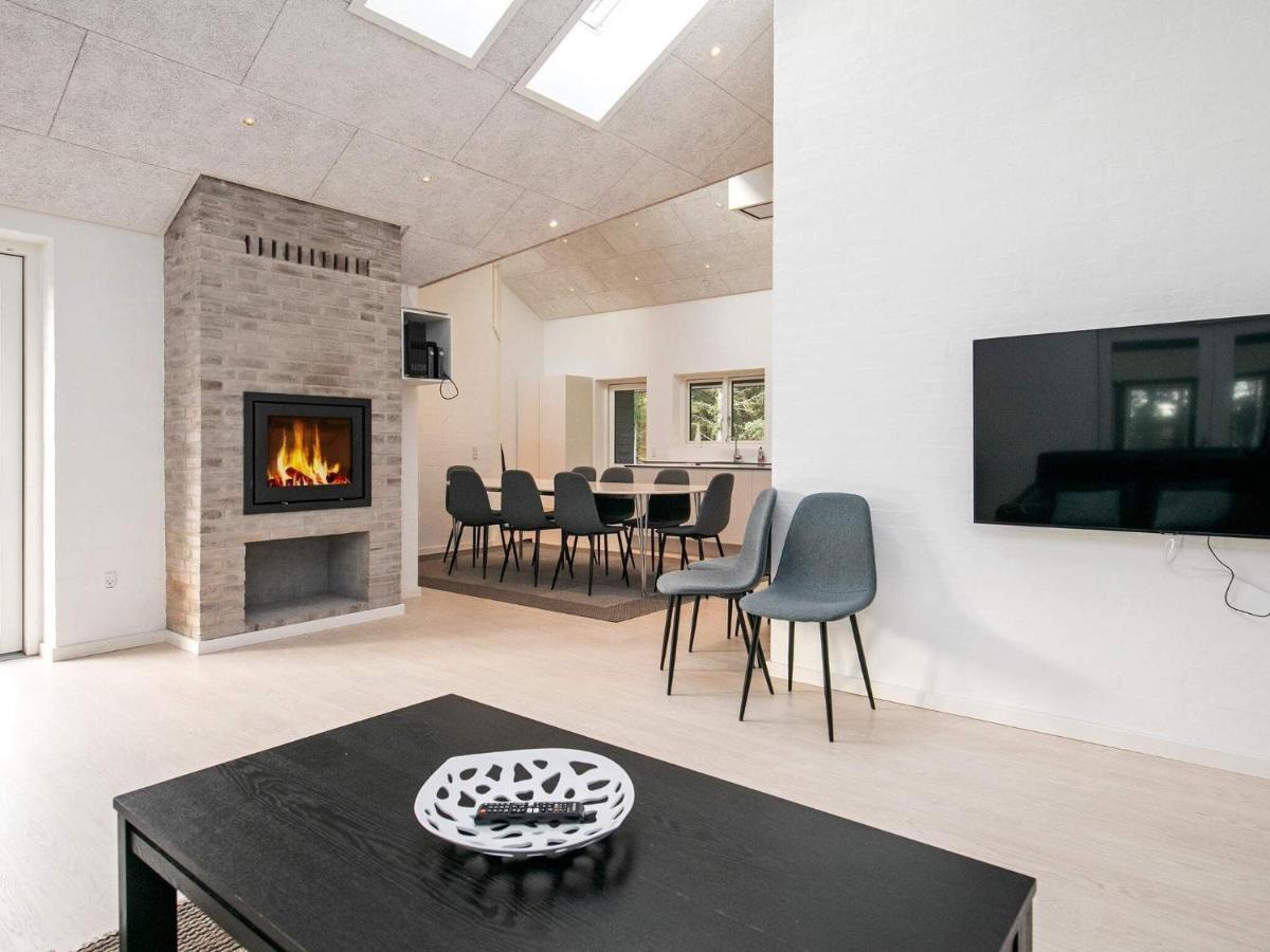 14 Person Holiday Home In L Kken Lokken Exterior photo
